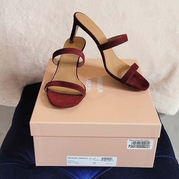 NIB. MANSUR GAVRIEL Fino sandal in burgundy suede - Picture 3 of 14